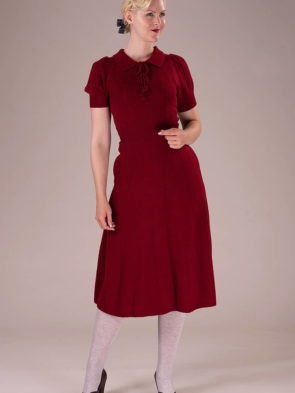 Emmy „The Peachy Keen Dress“ Burgundy Kleid